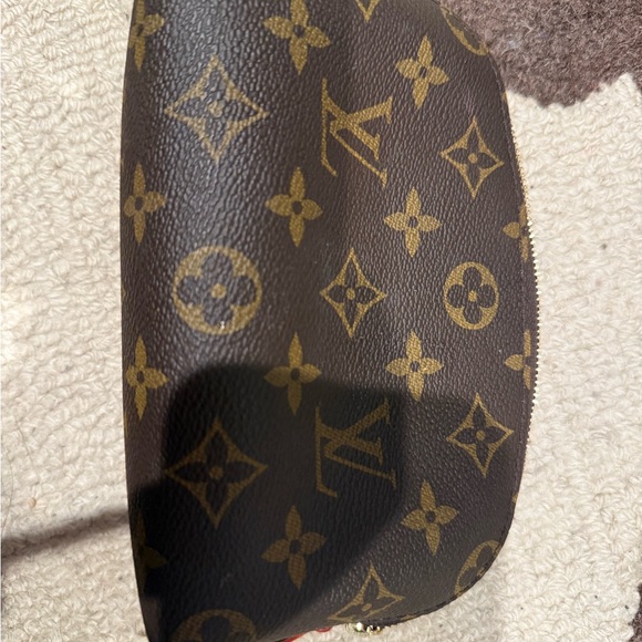 Louis Vuitton small Zippered Pouch / makeup bag - Picture 1 of 3